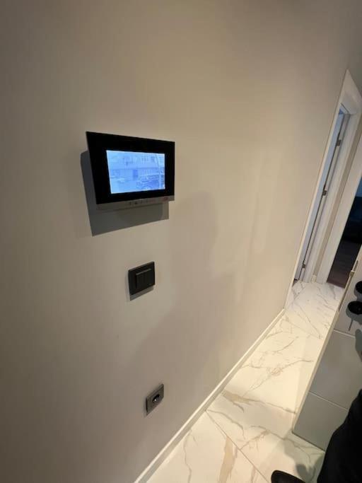 Zeytinburnu Merkezi Konumda, Sifir Daire & Esyalar Apartment อิสตันบูล ภายนอก รูปภาพ