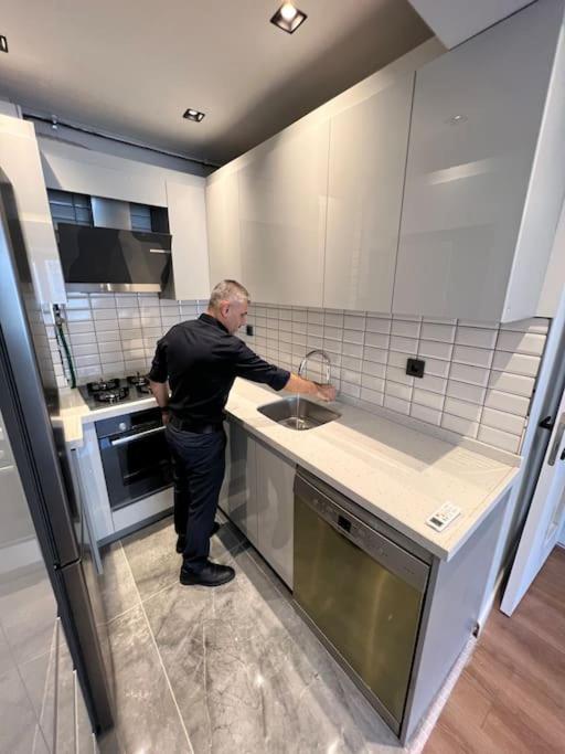 Zeytinburnu Merkezi Konumda, Sifir Daire & Esyalar Apartment อิสตันบูล ภายนอก รูปภาพ